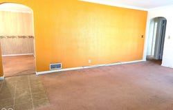 615 Chestnut Street, Anderson, IN 46012
