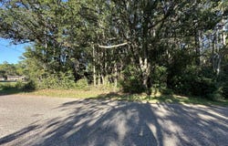 Hwy 90, Pascagoula, MS 39563
