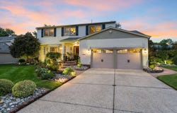 755 AMSTERDAM Road, MOUNT LAUREL, NJ 08054