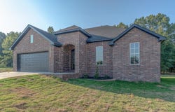 612 Cayson Street, Bono, AR 72416