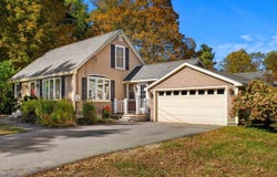 8 New Road, Goffstown, NH 03045