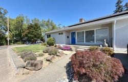 1858 Hemlock Street, Napa, CA 94559