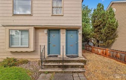 1208 8th St, Lewiston, ID 83501
