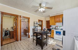 256 University Ave, Lowell, MA 01854
