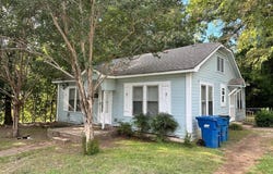 305 E Bradford Street, Troup, TX 75789