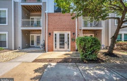 1516 N POINT Drive, RESTON, VA 20194