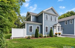 67 Boston Post Road, Madison, CT 06443