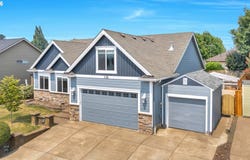 338 NW FOXGLOVE St, Dallas, OR 97338