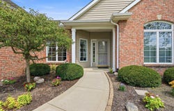 4111 Foxknoll Cove, Fort Wayne, IN 46835-3473