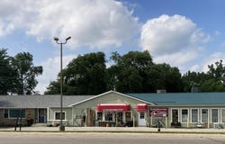 70 W Howard City-Edmore, Edmore, MI 48829