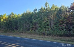 Moss Lane, New London, NC 28127