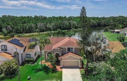 27432 BREAKERS DRIVE, WESLEY CHAPEL, FL 33544