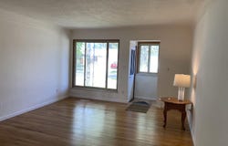 5240 Gerald St, Warren, MI 48092