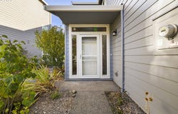 21843 NE HEARTWOOD Cir, Fairview, OR 97024