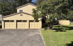 28 Cedar Drive, Hurricane, WV 25526