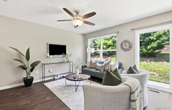 27 Loris Lane, St Charles, MO 63303