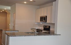 504 Lt Rusty Dr, Jarrell, TX 76537