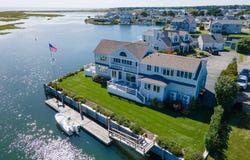 18 Wendy Way, West Dennis, MA 02670