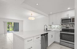 3090 Holiday Springs Boulevard, Margate, FL 33063