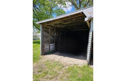615 S Cherry St, Clearmont, MO 64431