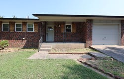 307 Dogwood Dr, Tahlequah, OK 74464
