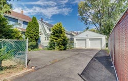 606 E 3Rd Ave, Roselle Boro, NJ 07203-1506