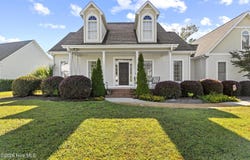 202 Cedar Key Way, Newport, NC 28570