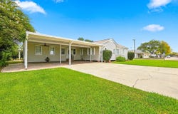 526 Foret St, Thibodaux, LA 70301