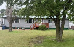 108 Arapahoe Ave, Grand Island, NE 68803