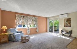 2727 GATEWAY St, Springfield, OR 97477