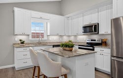 5 RIVER OAK DR, STAUNTON, VA 24401