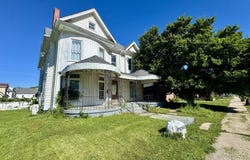 415 S Washington Street, Crawfordsville, IN 47933