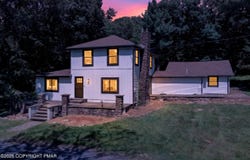 211 Sand Spring Road, Cresco, PA 18326