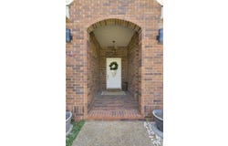 3214 S Oak Avenue, Springfield, MO 65804