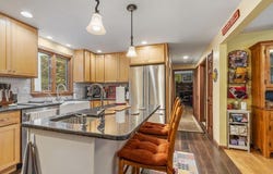 378 Pelham Rd, Dracut, MA 01826