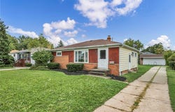 11301 Aaron Drive, Parma, OH 44130