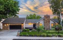 2501 E Parkside Dr, Boise, ID 83712