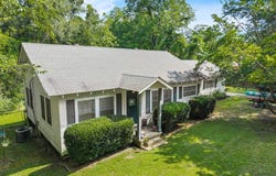 109 Corinth Rd, PETAL, MS 39465