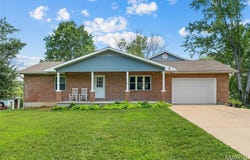5 Nailbender Lane, Sullivan, MO 63080