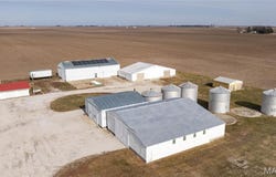 7067 Oak Avenue, Raymond, IL 62560