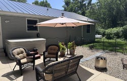 11 Timberlane Drive, Putnam, IL 61560