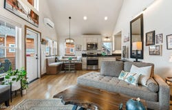 17 Hitchcock Dr, Dover, ID 83825