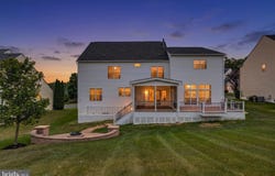 18475 KERILL Road, TRIANGLE, VA 22172