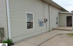 5705 N State Road, Alma, MI 48801