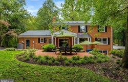 10015 SADDLE Road, VIENNA, VA 22181