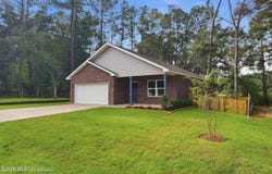 96100 Kapalama Drive, Diamondhead, MS 39525