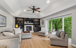 12851 Walnut Ridge Drive, Clive, IA 50325