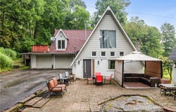 426 Sheeprock Road, Mingo Junction, OH 43953