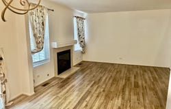 2375 Stoughton Circle, Aurora, IL 60502