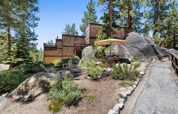 166 Holly Lane, Stateline, NV 89449